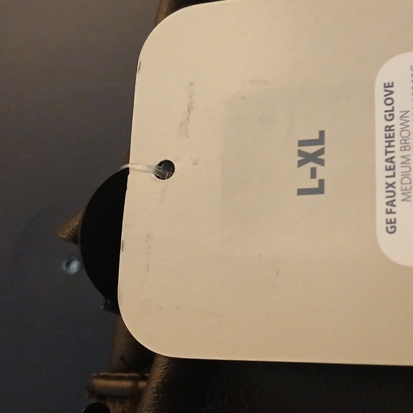 Men's Driven Faux Leather Gloves - Picture 2 of 2